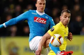 比利亚雷亚尔训练开放日；国际比赛日主帅复盘引欢呼；欧篮联在即；训练强度明显提升